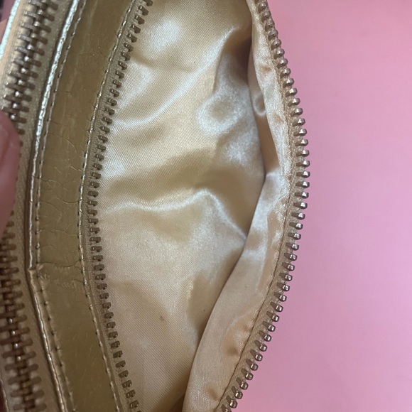 EXPRESS Colorful Clutch Gold with multicolor back zipper satin lining 6X9 - Picture 9 of 10